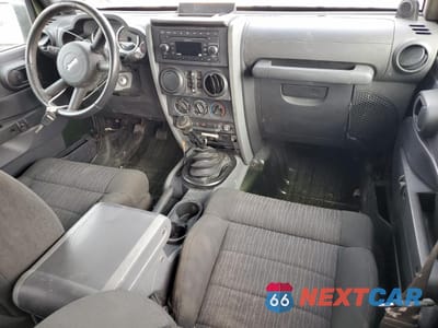 Zdjęcie 8 z 12 samochodu: 2008 JEEP WRANGLER UNLIMITED RUBICON VIN:1J4GA69168L601217 - miniatura