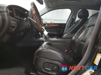 Zdjęcie 7 z 13 samochodu: 2006 JAGUAR XJR VIN:SAJWA73C26TH00572 - miniatura