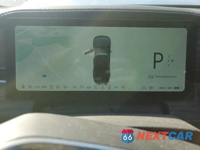 Zdjęcie 9 z 12 samochodu: 2022 RIVIAN R1T LAUNCH EDITION VIN:7FCTGAAL4NN000238 - miniatura