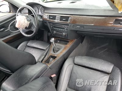 Zdjęcie 8 z 12 samochodu: 2009 BMW 335 XI VIN:WBAWC73599E063855 - miniatura