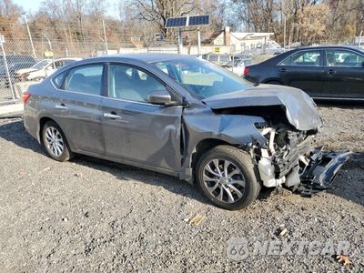 Czwarte zdjęcie samochodu z boku: 2018 NISSAN SENTRA S VIN:3N1AB7AP8JY238496 - miniatura