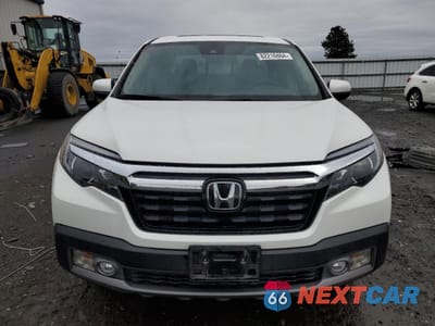 Piąte zdjęcie samochodu w środku: 2020 HONDA RIDGELINE RTL VIN:5FPYK3F74LB014841 - miniatura