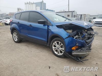 Czwarte zdjęcie samochodu z boku: 2019 FORD ESCAPE S VIN:1FMCU0F75KUA82269 - miniatura