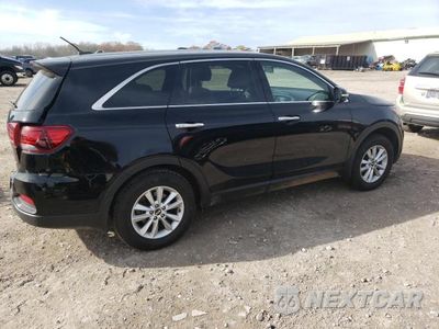 Trzecie zdjęcie samochodu z tyłu: 2019 KIA SORENTO L VIN:5XYPG4A30KG554582 - miniatura