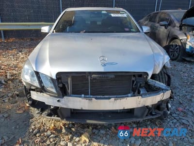 Piąte zdjęcie samochodu w środku: 2013 MERCEDES-BENZ E 350 4MATIC VIN:WDDHF8JB0DA688149 - miniatura