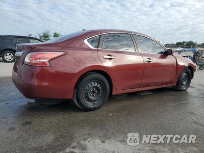 Trzecie zdjęcie samochodu z tyłu: 2015 NISSAN ALTIMA 2.5 VIN:1N4AL3AP5FC282576 - miniatura