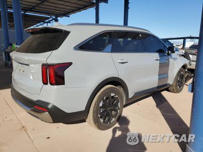 Trzecie zdjęcie samochodu z tyłu: 2024 KIA SORENTO S VIN:5XYRL4JC3RG260687 - miniatura