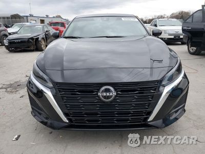 Piąte zdjęcie samochodu w środku: 2024 NISSAN ALTIMA SV VIN:1N4BL4DV9RN402683 - miniatura