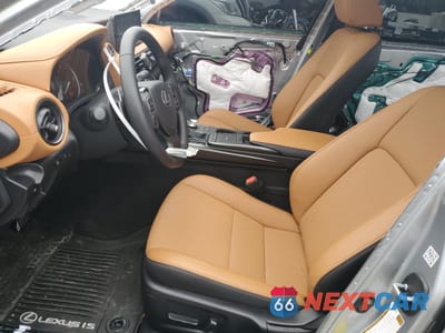 Zdjęcie 7 z 13 samochodu: 2024 LEXUS IS 350 F SPORT DESIGN VIN:JTHBZ1E29R5037125 - miniatura