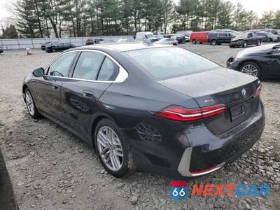 Drugie zdjęcie samochodu z przodu: 2024 BMW 530 XI VIN:WBA53FJ0XRCS64625 - miniatura