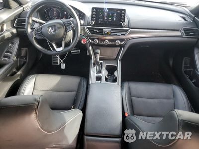 Zdjęcie 8 z 14 samochodu: 2018 HONDA ACCORD SPORT VIN:1HGCV1F30JA215879 - miniatura