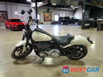 Czwarte zdjęcie samochodu z boku: 2023 HARLEY-DAVIDSON FXLRS VIN:1HD1YWZ11PB069997 - miniatura