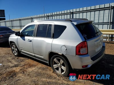 Drugie zdjęcie samochodu z przodu: 2011 JEEP COMPASS SPORT VIN:1J4NT1FA4BD215809 - miniatura