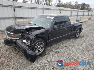 2002 GMC SONOMA 1GTCS19W828229163 - główne zdjęcie licytacji z USA - miniatura