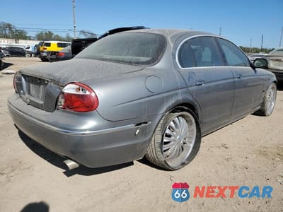 Trzecie zdjęcie samochodu z tyłu: 2005 JAGUAR S-TYPE VIN:SAJWA01T85FN26902 - miniatura