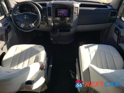 Zdjęcie 8 z 13 samochodu: 2016 MERCEDES-BENZ SPRINTER 3500 VIN:WDAPF4CC3GP270886 - miniatura