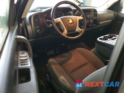 Zdjęcie 8 z 12 samochodu: 2009 CHEVROLET SILVERADO K1500 LT VIN:1GCEK29J99Z222763 - miniatura