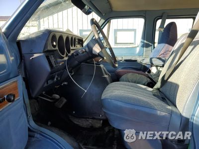 Zdjęcie 7 z 13 samochodu: 1986 DODGE RAM WAGON B250 VIN:2B4HB21T8GK549906 - miniatura