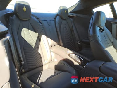 Zdjęcie 10 z 13 samochodu: 2024 MASERATI GRANTURISMO TROFEO VIN:ZAMBMVDB8RX440036 - miniatura