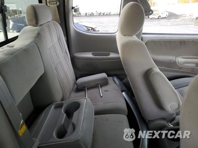 Zdjęcie 10 z 12 samochodu: 2005 TOYOTA TUNDRA ACCESS CAB SR5 VIN:5TBBT44185S469182 - miniatura