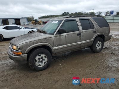 2002 CHEVROLET BLAZER 1GNDT13W12K234080 - główne zdjęcie licytacji z USA - miniatura