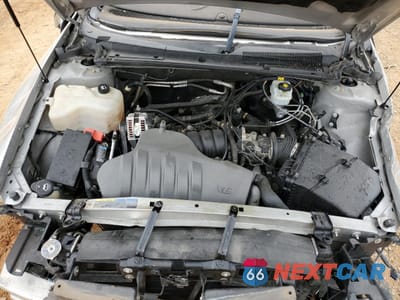 Zdjęcie 12 z 13 samochodu: 2004 PONTIAC BONNEVILLE SLE VIN:1G2HY52K04U182390 - miniatura