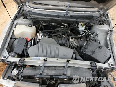 Zdjęcie 12 z 13 samochodu: 2004 PONTIAC BONNEVILLE SLE VIN:1G2HY52K04U182390 - miniatura