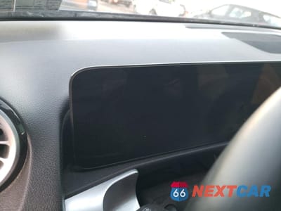 Zdjęcie 9 z 13 samochodu: 2023 MERCEDES-BENZ GLB 250 4MATIC VIN:W1N4M4HB1PW294771 - miniatura