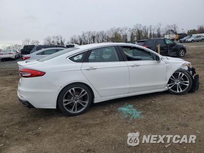 Trzecie zdjęcie samochodu z tyłu: 2019 FORD FUSION TITANIUM VIN:3FA6P0K94KR265126 - miniatura