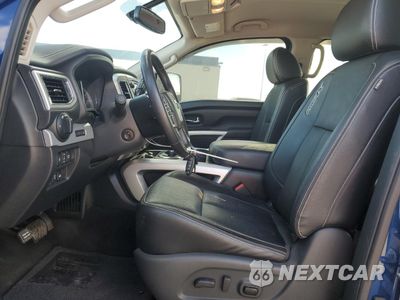 Zdjęcie 7 z 12 samochodu: 2018 NISSAN TITAN SV VIN:1N6AA1E5XJN546513 - miniatura