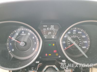 Zdjęcie 9 z 12 samochodu: 2013 HYUNDAI ELANTRA GLS VIN:5NPDH4AE5DH354780 - miniatura