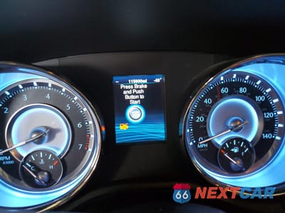 Zdjęcie 9 z 13 samochodu: 2013 CHRYSLER 300 VIN:2C3CCAAG1DH611991 - miniatura