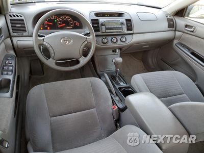 Zdjęcie 8 z 12 samochodu: 2006 TOYOTA CAMRY LE VIN:4T1BE32KX6U149698 - miniatura