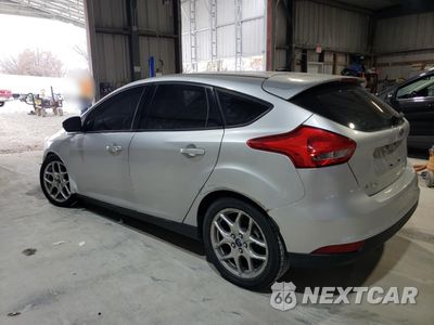 Drugie zdjęcie samochodu z przodu: 2015 FORD FOCUS SE VIN:1FADP3K29FL302946 - miniatura