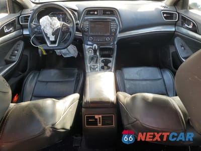 Zdjęcie 8 z 15 samochodu: 2021 NISSAN MAXIMA SV VIN:1N4AA6CV4MC507800 - miniatura