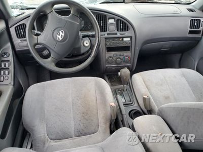 Zdjęcie 8 z 12 samochodu: 2005 HYUNDAI ELANTRA GLS VIN:KMHDN46D25U964681 - miniatura