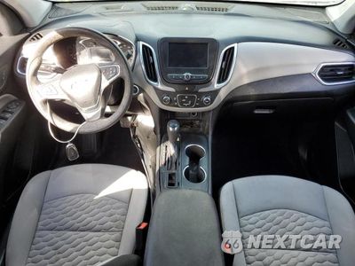 Zdjęcie 8 z 13 samochodu: 2020 CHEVROLET EQUINOX LT VIN:3GNAXKEV1LS521815 - miniatura