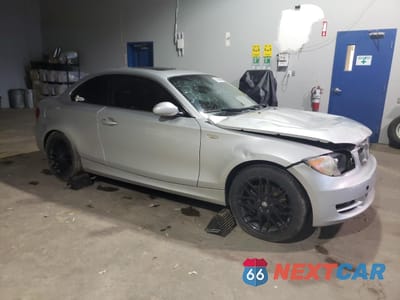 Czwarte zdjęcie samochodu z boku: 2008 BMW 128 I VIN:WBAUP73518VF08117 - miniatura