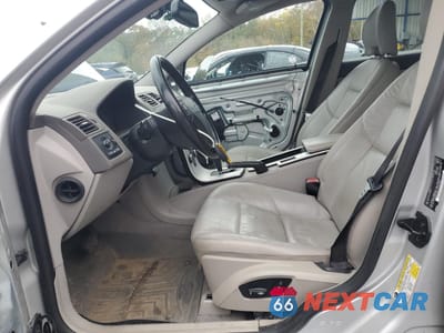 Zdjęcie 7 z 13 samochodu: 2010 VOLVO S40 2.4I VIN:YV1382MS2A2506314 - miniatura