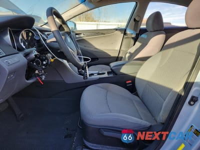 Zdjęcie 7 z 12 samochodu: 2011 HYUNDAI SONATA GLS VIN:5NPEB4AC8BH075096 - miniatura