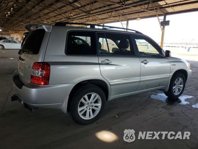 Trzecie zdjęcie samochodu z tyłu: 2006 TOYOTA HIGHLANDER HYBRID VIN:JTEEW21A760007328 - miniatura