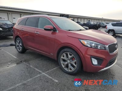 Czwarte zdjęcie samochodu z boku: 2018 KIA SORENTO VIN:5XYPKDA52JG408330 - miniatura