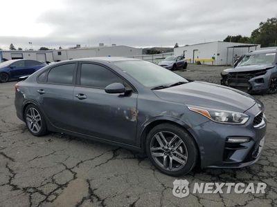 Czwarte zdjęcie samochodu z boku: 2019 KIA FORTE S VIN:3KPF34AD0KE105108 - miniatura