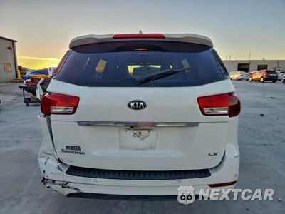 Zdjęcie 6 z 13 samochodu: 2016 KIA SEDONA LX VIN:KNDMB5C11G6132513 - miniatura