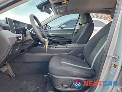 Zdjęcie 7 z 12 samochodu: 2024 HYUNDAI SONATA SEL VIN:KMHL64JA2RA381296 - miniatura