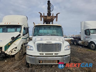 Piąte zdjęcie samochodu w środku: 2008 FREIGHTLINER M2 106 MEDIUM DUTY VIN:1FVHCYBS38HZ09455 - miniatura