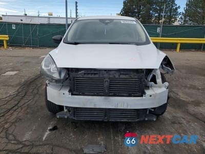 Piąte zdjęcie samochodu w środku: 2020 FORD ESCAPE S VIN:1FMCU9F67LUC61071 - miniatura