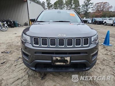 Piąte zdjęcie samochodu w środku: 2018 JEEP COMPASS SPORT VIN:3C4NJCAB9JT361770 - miniatura