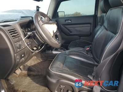 Zdjęcie 7 z 16 samochodu: 2008 HUMMER H3 VIN:5GTEN13E388113998 - miniatura