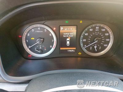 Zdjęcie 9 z 13 samochodu: 2019 HYUNDAI SONATA LIMITED VIN:5NPE34AF0KH740760 - miniatura